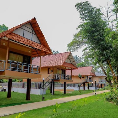 Sterling Vythiri Wayanad Hotel Exterior foto