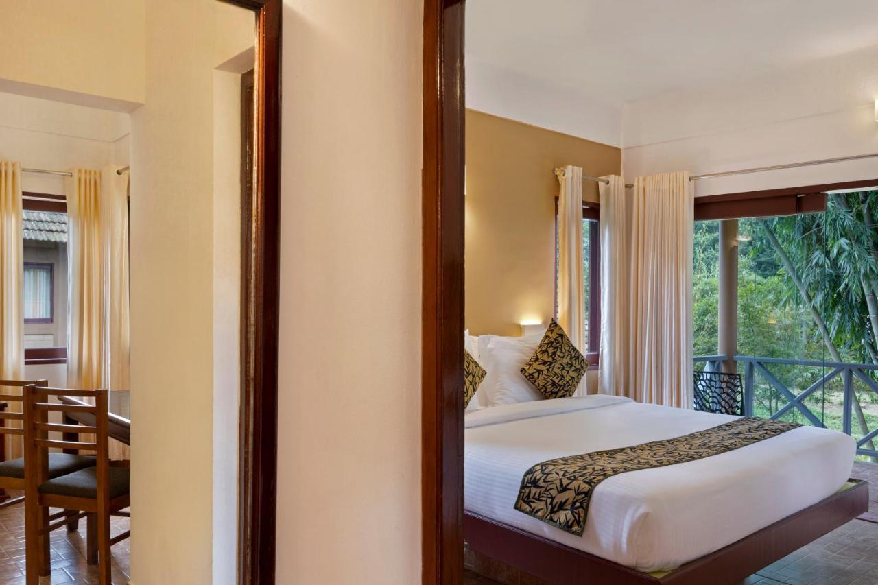 Sterling Vythiri Wayanad Hotel Exterior foto