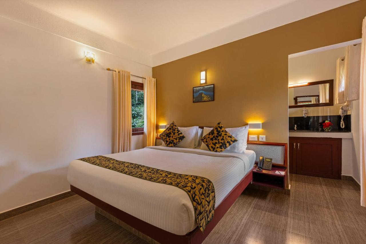 Sterling Vythiri Wayanad Hotel Exterior foto